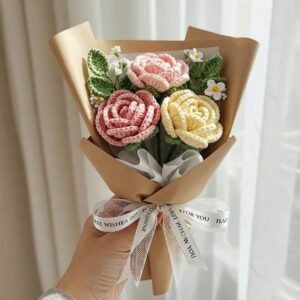 Tricolor Rose Trio